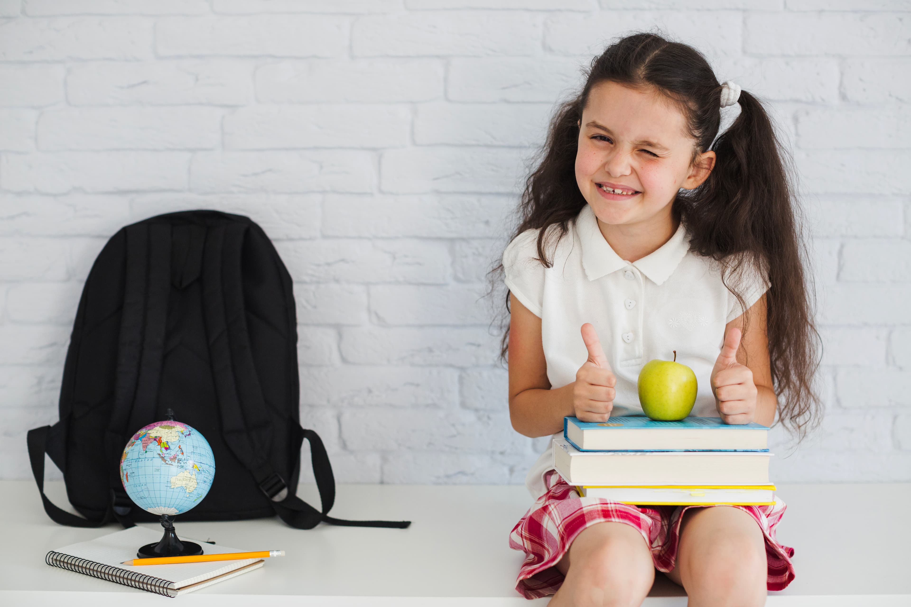 دبستان ایران | بهترین دبستان غیردولتی دخترانه در ساری با محیطی شاد و آموزنده